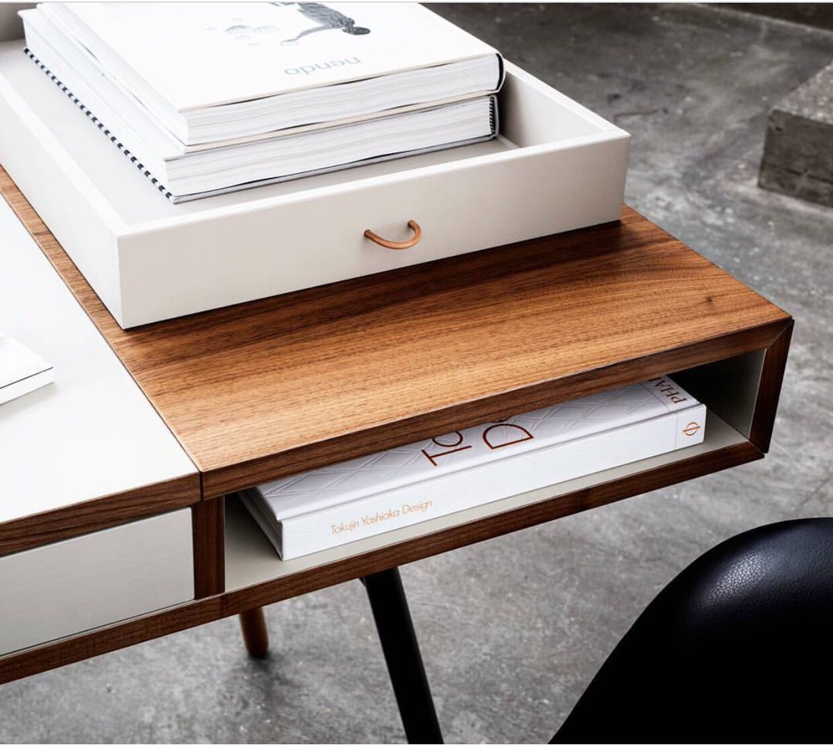 #Workspace #vibes
.
. .
Let us help you transform your workspace! Free in-home consultations and 10% off of $5,000 this month!