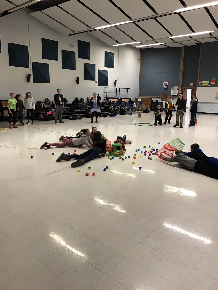 Ashley_Socola's tweet image. Celebrating positive choices and student behavior at Winter Festival! #PBIS #behaviorexpectations #ATL
