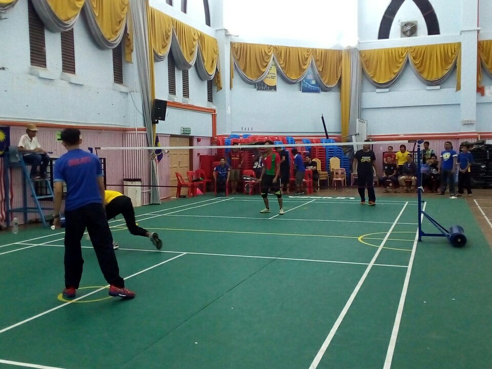 uniszairiss's tweet photo. Kini berlangsung peringkat akhir bagi acara beregu lelaki &amp; wanita #DeanCup #FUHA #IRISS https://t.co/HGmxN3evuB