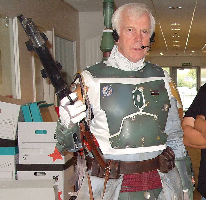 Happy Birthday to Honorary member: Jeremy Bulloch!!  
