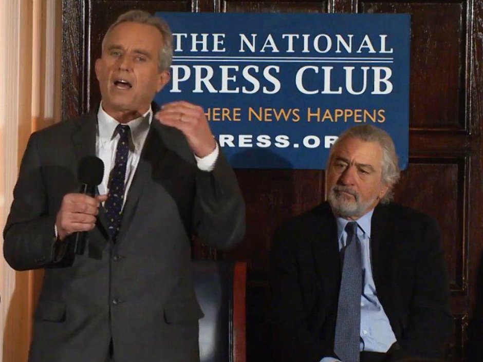 nationalpost's tweet image. Robert De Niro, Robert F. Kennedy, Jr. offering $100,000 reward to anyone who can prove vaccines are safe ow.ly/RVop3094iFz @nparts