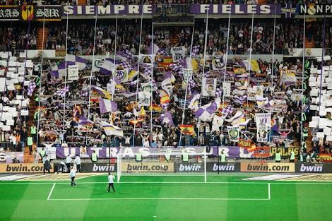 Karimkoke191's tweet photo. #BernabeuNeedsUltrasSur
@marca  @AS_Futbol  @FondoSur_1980 
Help us to get them back https://t.co/RjGxueORfV