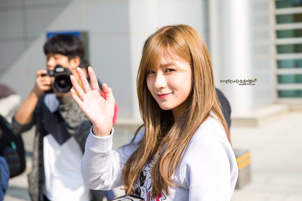 apinkhy96_'s tweet photo. Thank you for the memories. And sorry if my mistake are too many.
Bye🌺😘 https://t.co/6ndfJlnQ8G