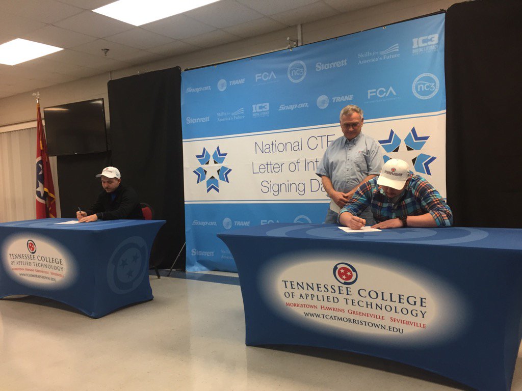 curtjohnstonTN's tweet photo. Commitments rolling in for TCAT, two new recruits for the Automotive Technology Program! @TNHigherEd https://t.co/8gDmiKSyVt
