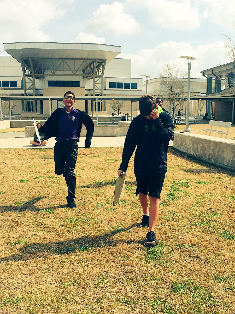 kb_bourgeois's tweet image. #tbt Isaiah racing to the finish line after solving his equations to become the champ! #racetothetop #multistepequations #mathgames 🏃🏽🔢✏️