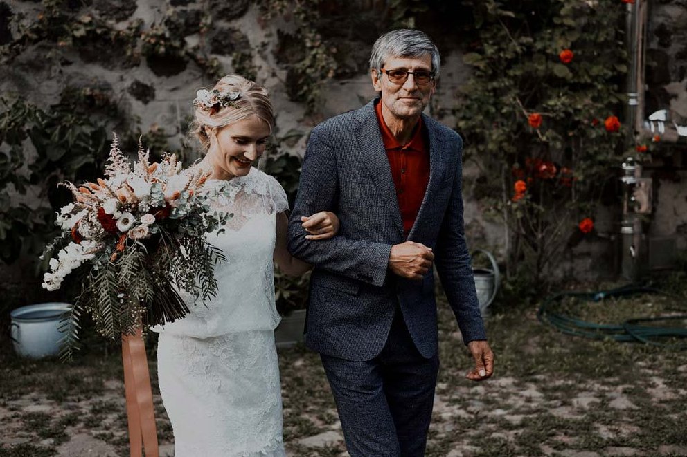 Foreverlyde's tweet image. Und noch einmal, weil es so wunderschön ist: Der #Traum einer #Vintage #Hochzeit in unserem Magazin! Lohnt sicht &amp;lt;3: bit.ly/2lmOuhe