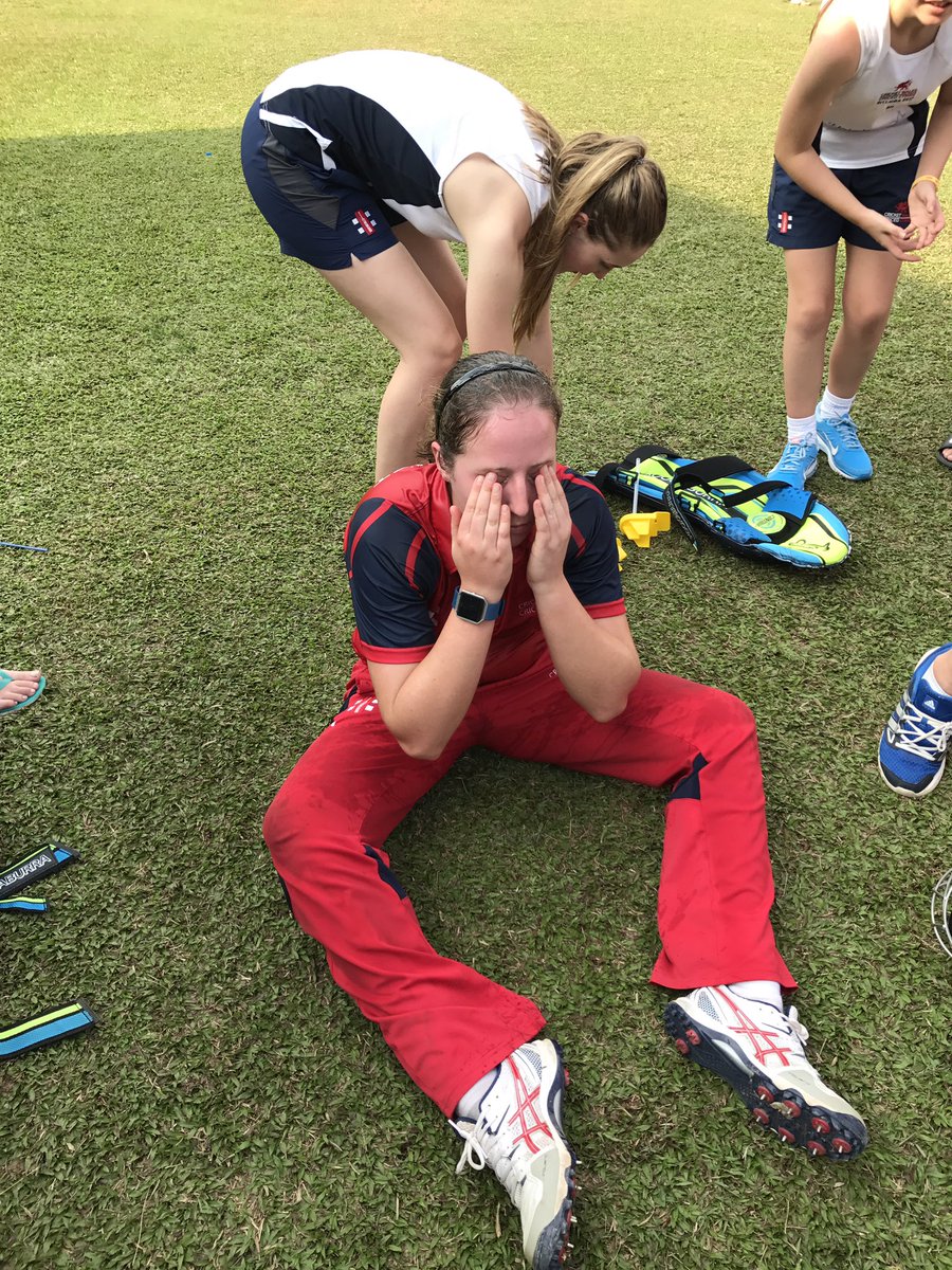 Glamorgan Women & Girls (@cricketwales_wg) on Twitter photo Captain <a href="/LaurenParfitt/">Lauren Parfitt</a> leading the way with 55* #Hot #QualityInnings <a href="/scarbsr_/">Charl🌼</a> 38 <a href="/jkt2609/">Jess</a> 28 <a href="/GirlLleucu/">Lleucu.Fflur</a> 21 <a href="/alex_griff7/">Alex Griffiths</a> 16 Captain <a href="/LaurenParfitt/">Lauren Parfitt</a> leading the way with 55* #Hot #QualityInnings <a href="/scarbsr_/">Charl🌼</a> 38 <a href="/jkt2609/">Jess</a> 28 <a href="/GirlLleucu/">Lleucu.Fflur</a> 21 <a href="/alex_griff7/">Alex Griffiths</a> 16