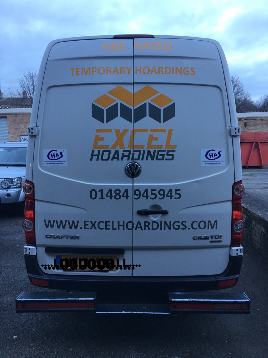 excel_hoardings's tweet image. mahoosive thanks to @signsexpress Huddersfield, finally got the box Van in for the graphics finishing off.... Looks ace boys!! Cheers