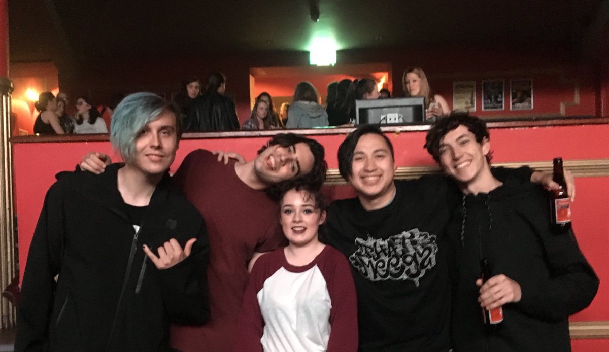 issywithcon's tweet image. IM SO EXCITED TO SEE YOUR FACES AGAIN❤️❤️ @withconfidence_ @jaydenwithcon @lukewithcon @joshwithcon @inigowithcon