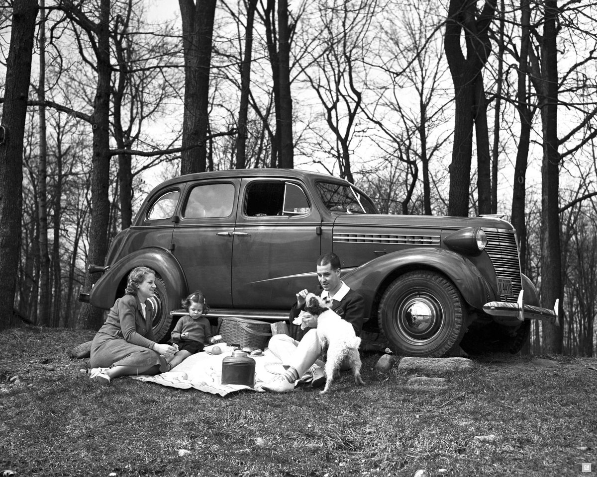 GM's tweet image. The 1938 @Chevrolet Master Deluxe Sport Sedan always brought the family together. #tbt