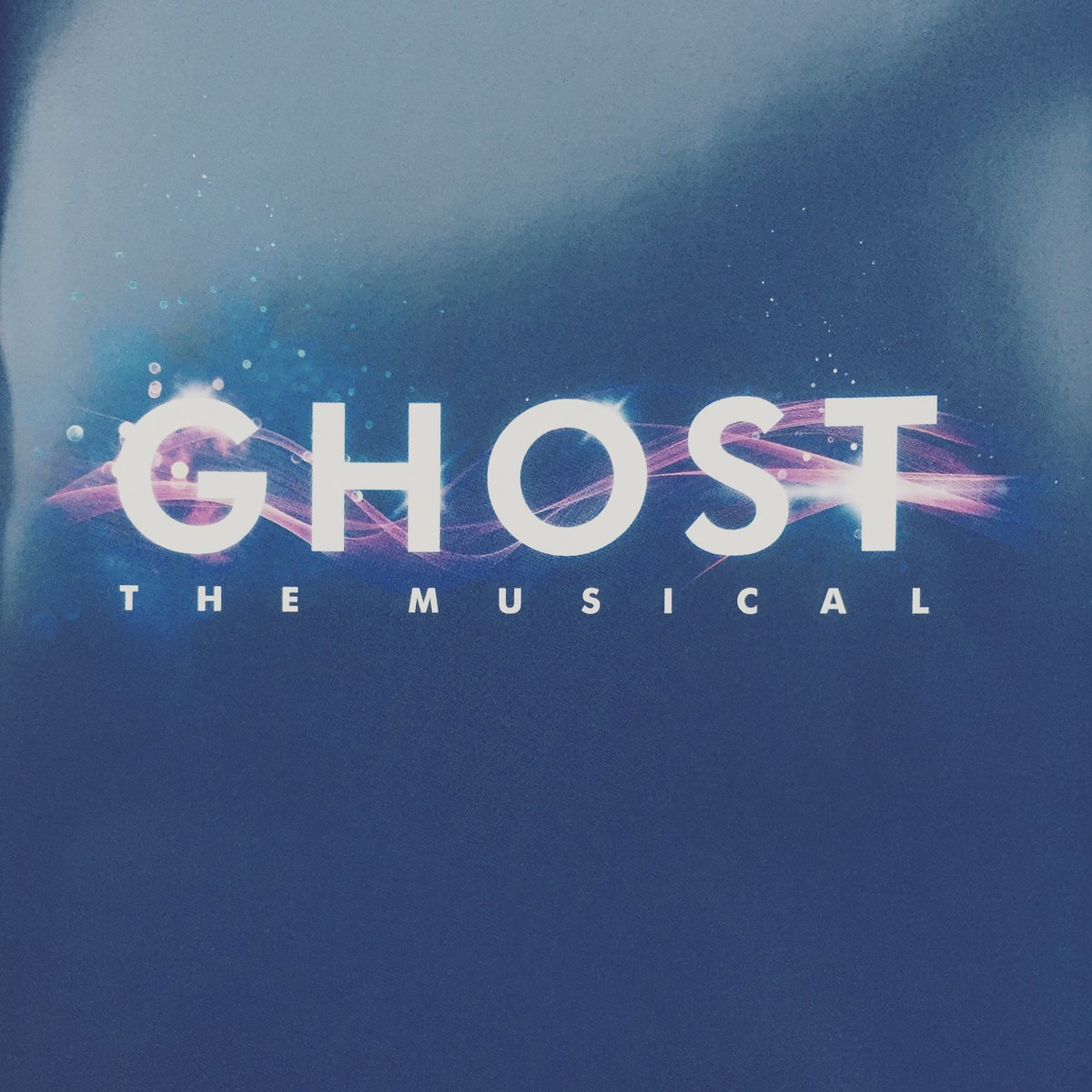 emmylou302's tweet photo. Just been to see #ghostthemusical at the #hawthcrawley. Amazing! Beautiful performance by #carolynmaitland #andymoss and #jacquidubois 👏💕 https://t.co/tU9l368SuG