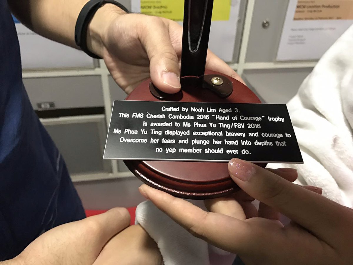 pytpytz's tweet photo. 5 mths aft i pulled my own shit out of a clogged toilet bowl in Cambodia..
Mr Hsien: Take picture! Take picture! Ur first award in Poly!! https://t.co/eJE9t64Oz4