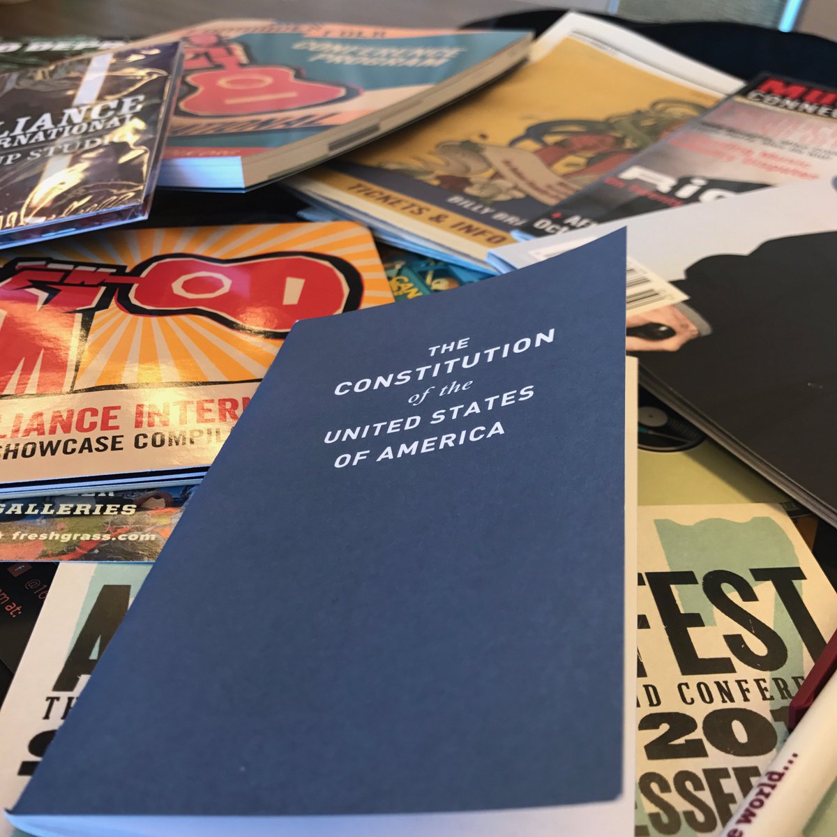 folkalliance's tweet photo. We'd like to thank Lynee Margolis for coming up with the awesome idea of including the #constitution in our tote bags this year. #FAI2017 https://t.co/6OqvbtyIW1