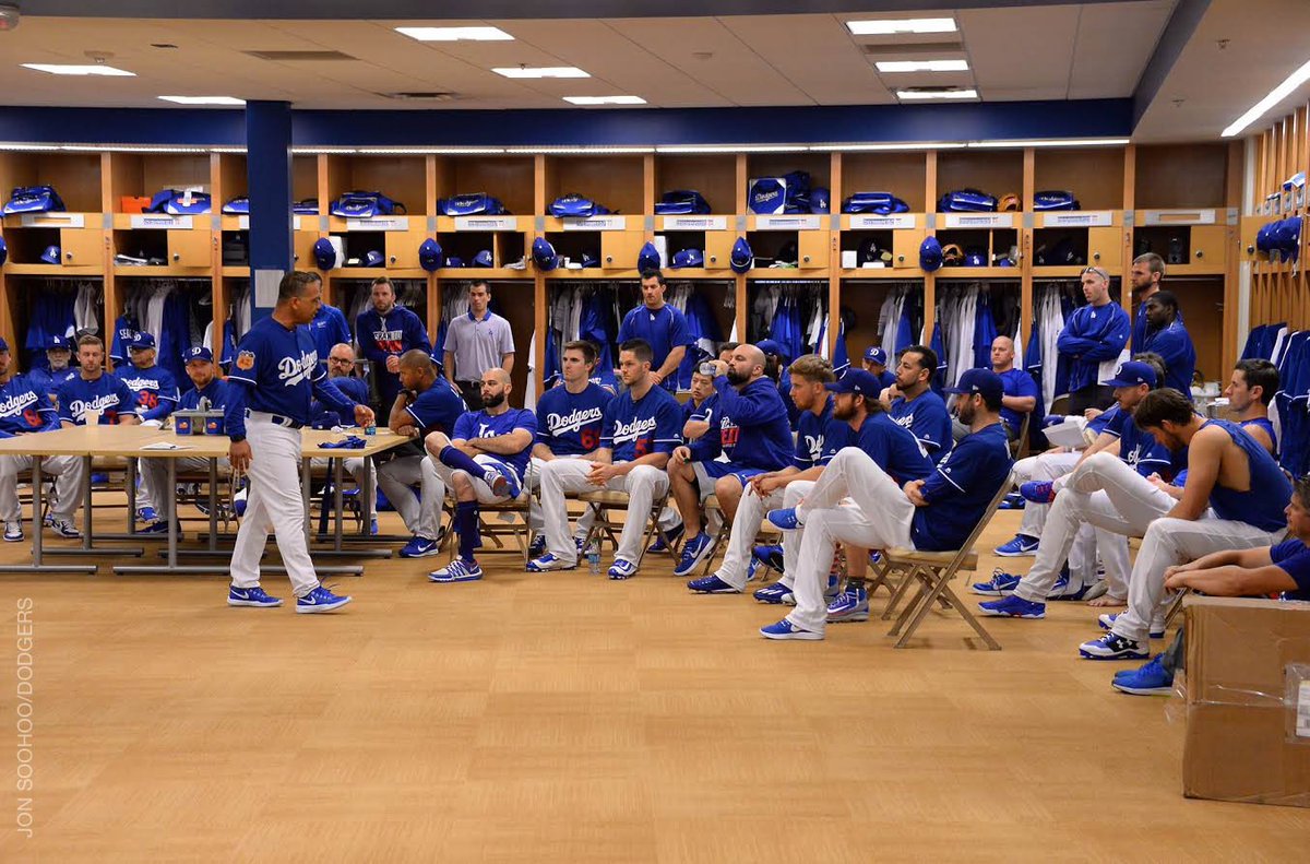 Dodgers's tweet photo. Doc holding court this morning. #DodgersST https://t.co/3yvhYQ10hA