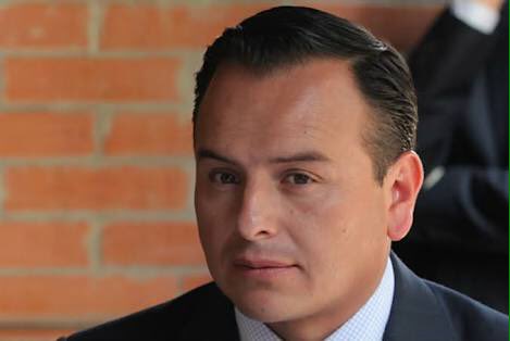 Miguel Ángel Salazar, <a href="/Migel_ange/">Miguel Ángel Salazar</a> el mejor delegado de la #CDMX revela encuesta
 expedientesafondo.net/2017/02/16/mig…