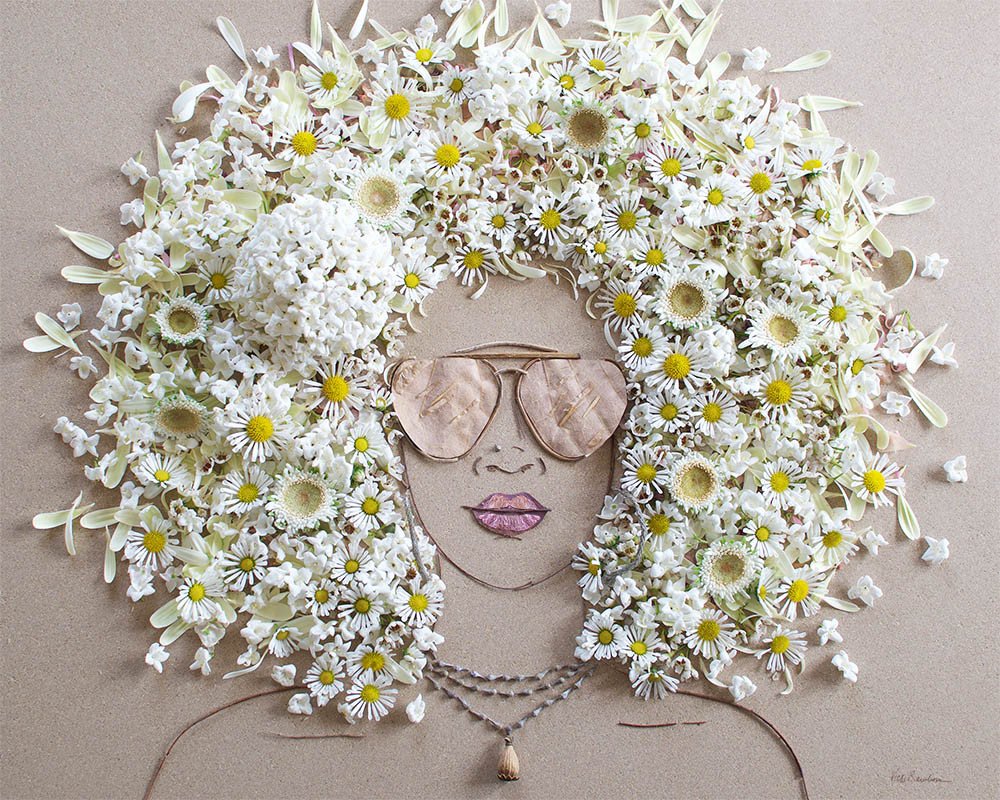 #artworks by Chicago-based #artist Vicki Rawlins
(flowers, greenery, sand and other organic objects)