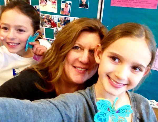Great time spent listening to music and making a craft with PARP contest winners!  Thanks girls...so much fun!