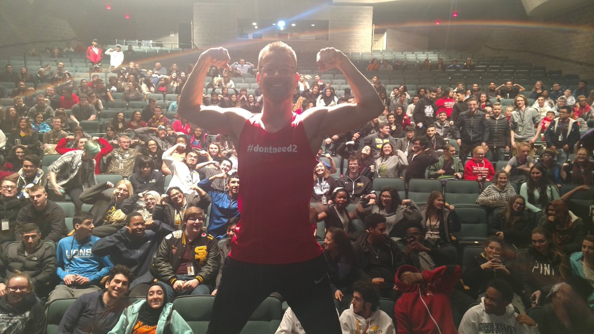 CoolSpeak's tweet photo. #CoolSpeaker Zach stopped by @WCS_KIDS in Sterling Heights, MI to talk with students about the importance of living #drugfree #success https://t.co/Tn3TtkbR5c