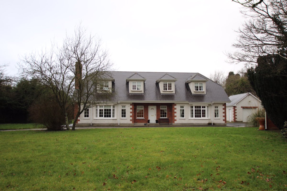 LauraMullen34's tweet photo. If only we could guarantee weather to make homes look beautiful on the outside too!
#property #sales #meath  

https://t.co/AV4mf5Pxws https://t.co/ouOh5M4OME