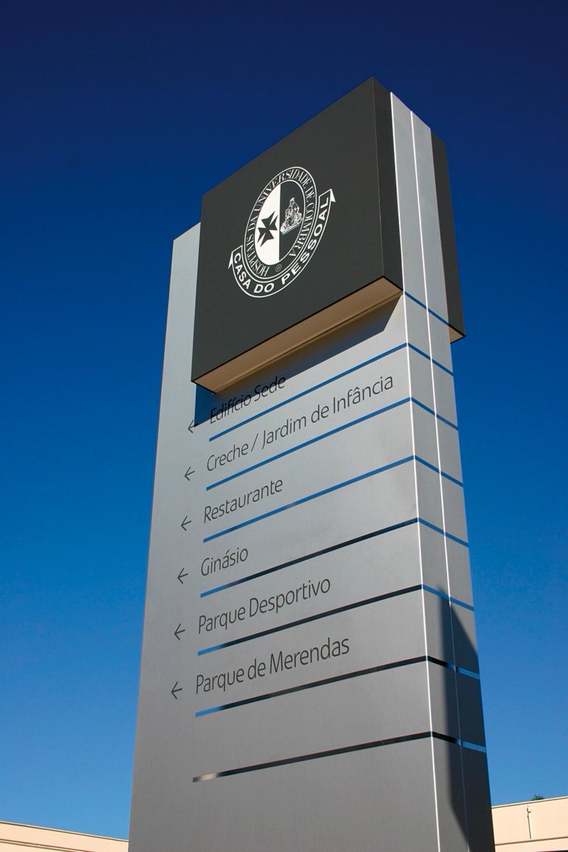 Wayfinder Sign for Hospitais Universidade De Coimbra (H.U.C) designed By <a href="/EpositivaDesign/">Epositiva</a> #wayfinder #wayfinding #signage #creativesignage