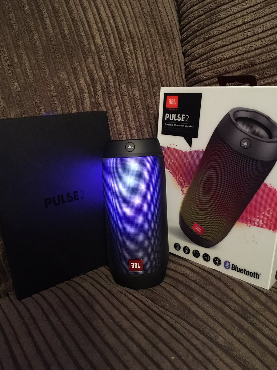 LauraS_91's tweet photo. Thanks @974RockFM and @O2 for my epic JBL pulse 2 speaker 😍 #PrizeWinner #AdventCalendar https://t.co/0OxfRbXxaF