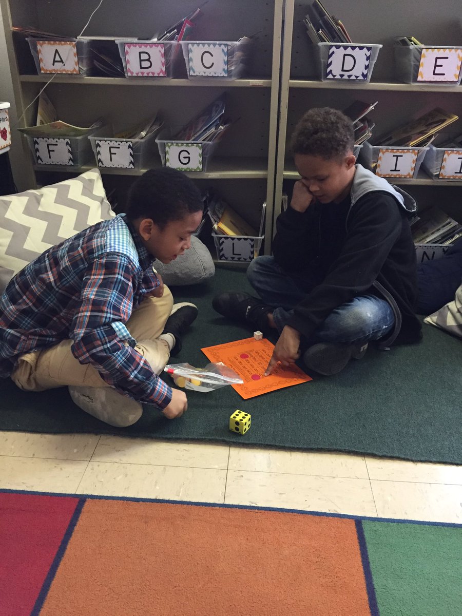 Miss_Boquard's tweet image. Math With Someone at DES! Loving Time Bingo with Mrs. Maggs&apos; third graders! #mathwithsomeone #BCPSz_4 @DundalkES