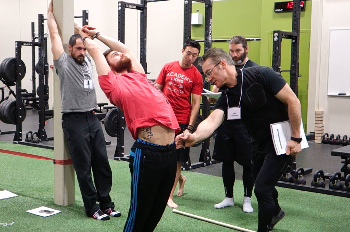 humanvers2's tweet image. Want to become a better mover? Practice moving better! Pay attn to details of your training #masteryourmachine #AdaptiveBodywork #Ottawa