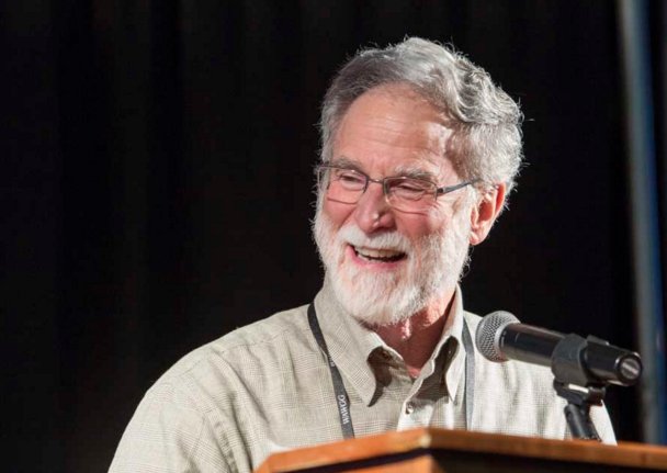Congratulations Bob Betz! Recently honored with the 2017 Washington Winegrowers Grand Vin award! ow.ly/JzhC3092Rwc  <a href="/BetzWine/">Betz Family Winery</a> #wawine