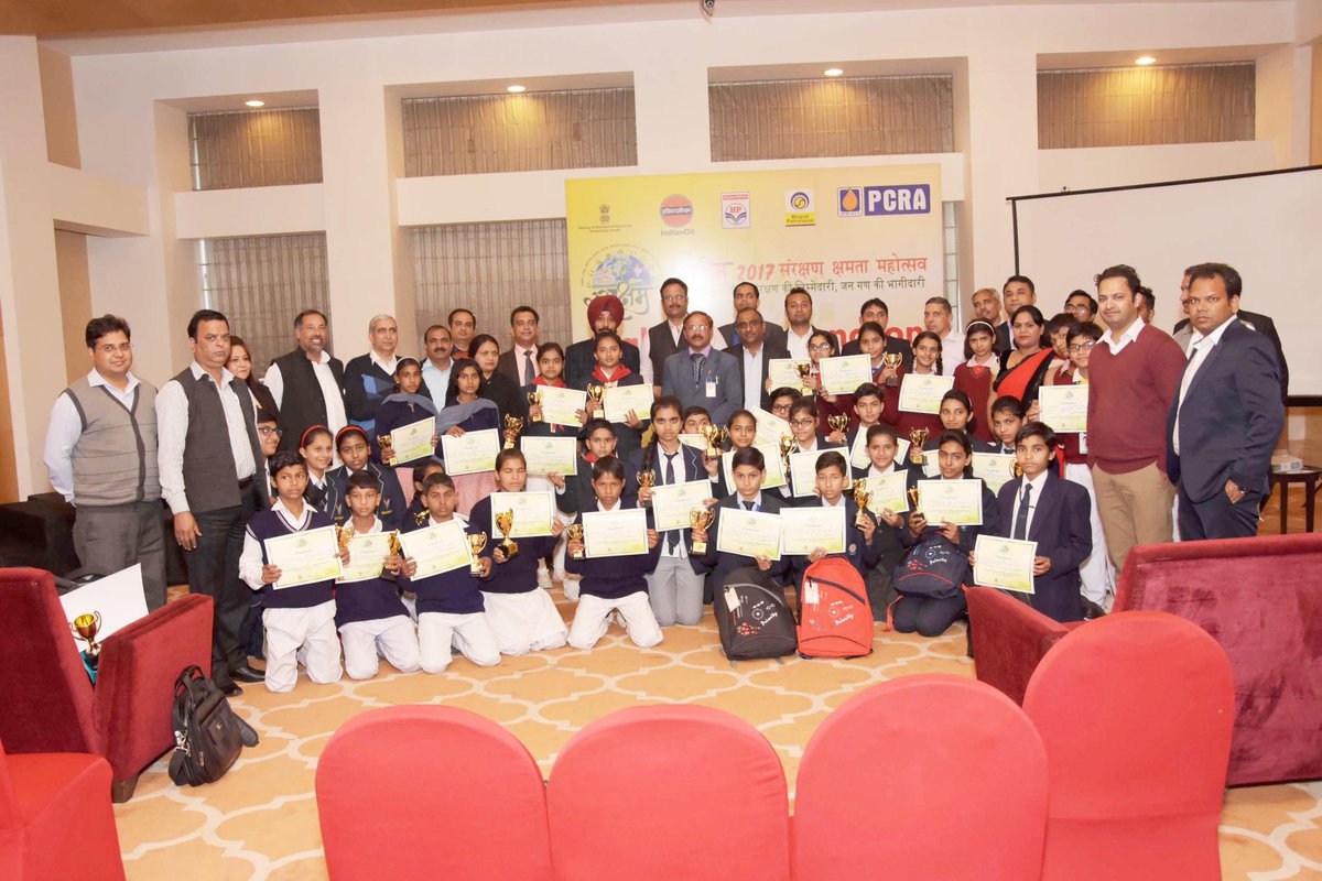 petro_planet's tweet image. #Saksham2017 Valedictory Function

@HPCL @Rg03Goel @pcraindia @subodhbatra10 @0d12785b5002435