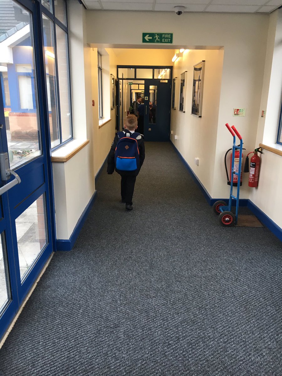 WfieldPrimary's tweet photo. So much better this morning with 3 /4 children going through the building if they wish. Thank you parents 😀
#punctualitypush https://t.co/QrkxwuurCR