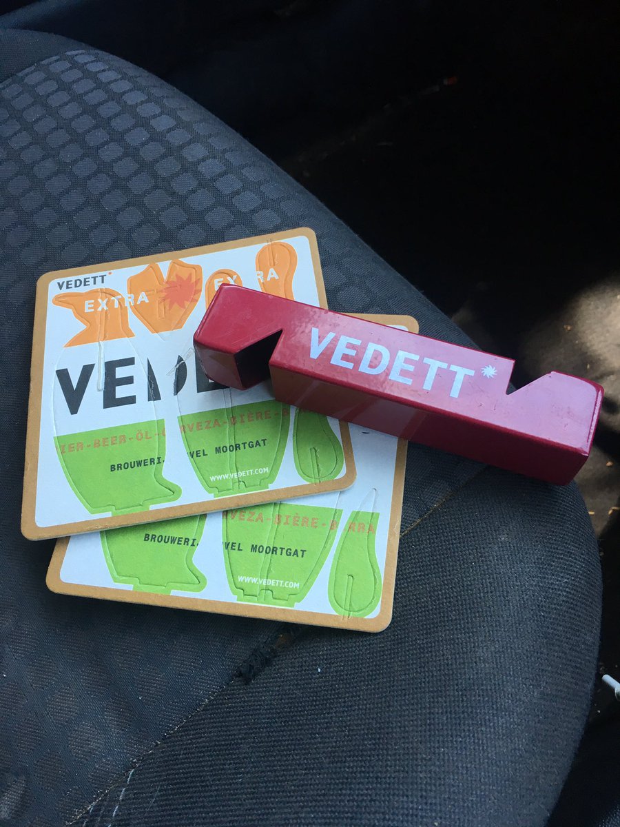 Wilddog_ZA's tweet image. Adventure awaits on #followfriday Follow me to see more of this story....@Vedett_UK @vedett #pengiuns #opener #craftbeer @belgianbeercom