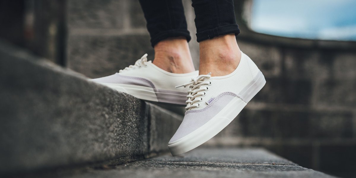 vans ua authentic white