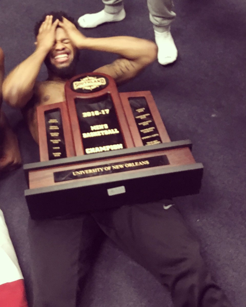 CoachTayTHS's tweet image. THEY SAID WE COULDNT. I LAUGHED!!! 💍🏆 SPEECHLESS!!!!