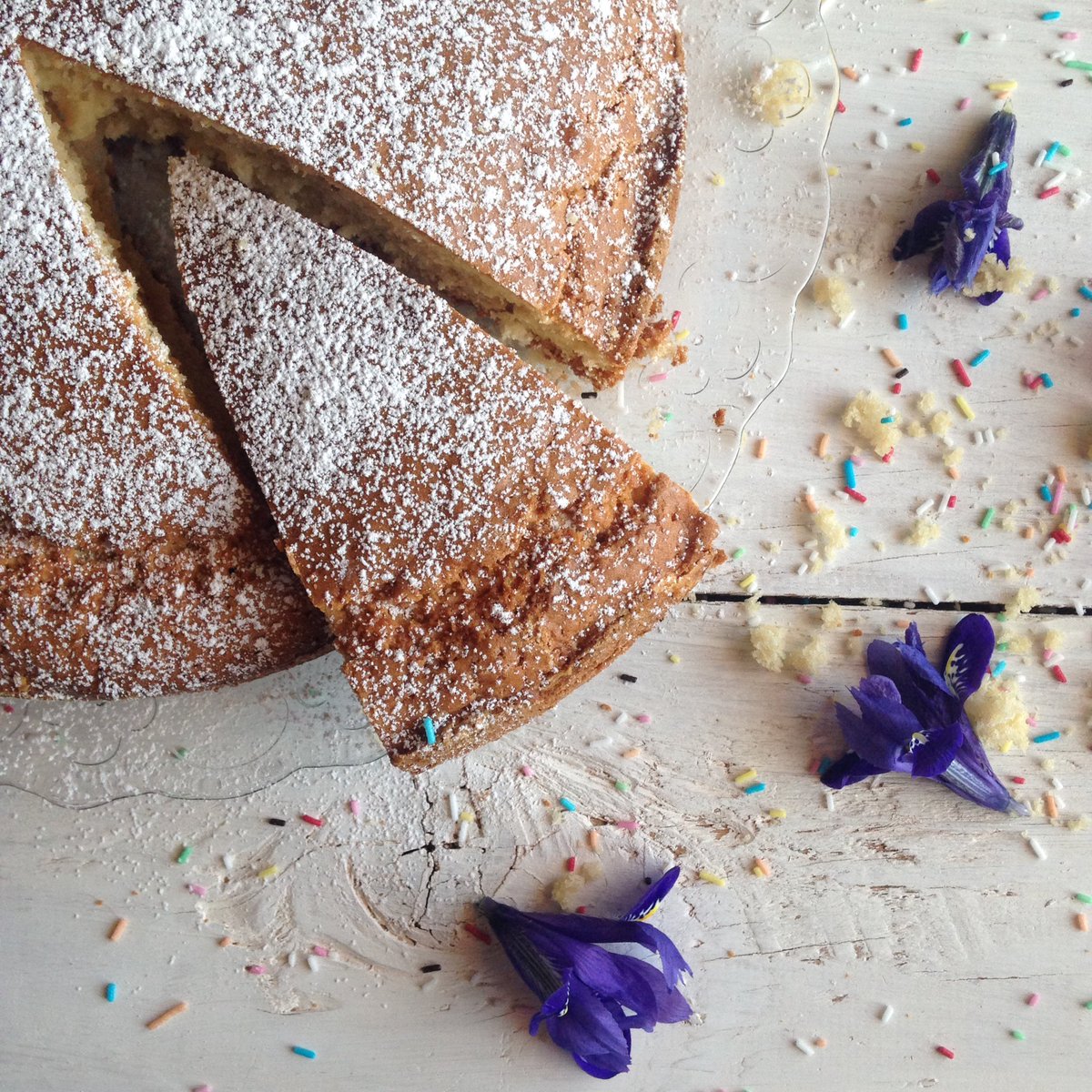 paolina65's tweet photo. Torta soffice. ##venerdi #food #foodblogger #ricette #torta #cake #influencer #blogger #blog #cibo # #3marzo #buonagiornata https://t.co/z8GJSf1eeZ