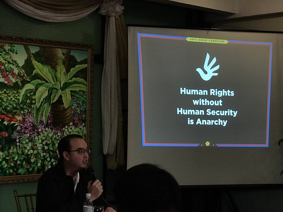 Sen. Alan Peter Cayetano, nagbibigay ng press conference hinggil sa anti-drug campaign at human rights | via <a href="/ZandroDZMM/">Zandro Ochona</a>