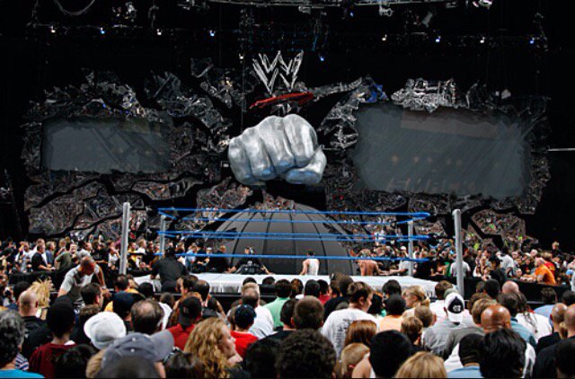 DannyHens_'s tweet image. The Best SmackDown time period 👊🏼#RuthlessAgression #SDLive #WWE