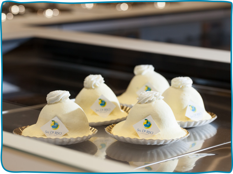 Le delizie al limone della Pasticceria di <a href="/Casa_Clerici/">Casa Clerici</a> profumano di #primavera, cari amici: vi aspettiamo per una pausa piena di dolcezza!