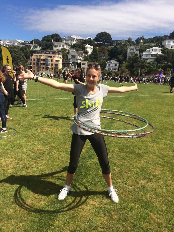 Awesome day <a href="/VicUniWgtn/">Te Herenga Waka—Victoria University of Wellington</a> Welcome Day! Hula-hooping and talking Shift ⚡👏