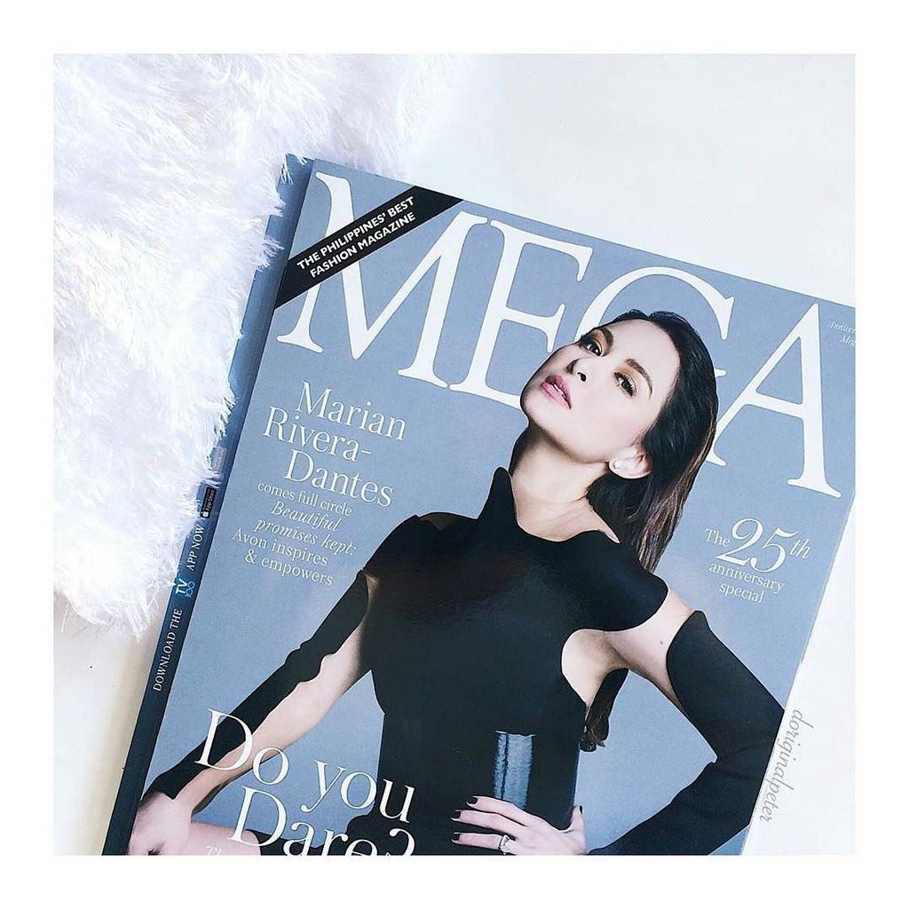 marianupdates's tweet photo. The Bucket List Issue 💙 #CelebrateMega25 #MarianRivera #flatlayph
Re0ost @doriginalpeter https://t.co/CNcB9bCaqA https://t.co/7A4WIX9hnx