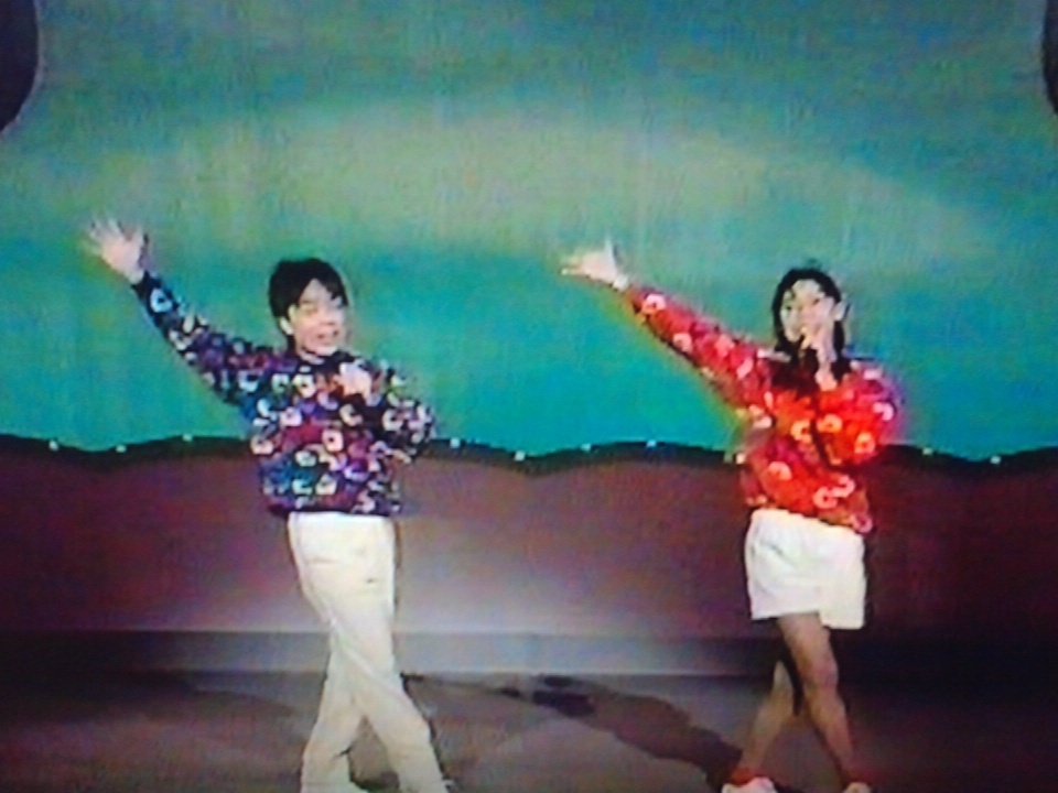 Friendly 翔太 1991年 大晦日放送の名古屋ファミリーコンサート アイアイ ホ ホ ホ モウモウフラダンスなど うた盛りだくさんでした 特に ゆう子姉のマッチ売りの少女は可愛かった おかあさんといっしょ おかいつ懐かし映像発掘