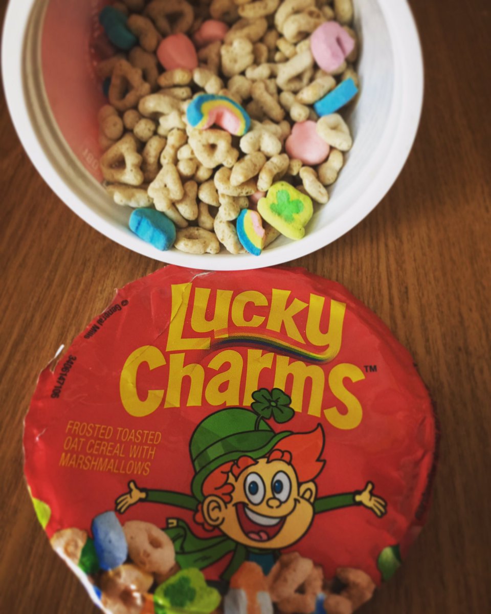 Lucky Charms 🍀🌈
#luckycharms #cereals #milan #Cal #Jane #ChicagoStars #NobodysBabyButMine #Books #Phillips @SEPauthor @Leggereditore #ITALY