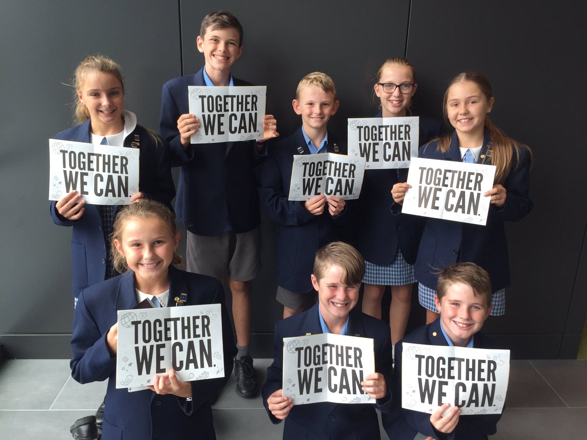 YarrawarrahPrim's tweet photo. Very proud principal-together we can #attitudeofgratitude#teamworkmakesthedreamwork @YarrawarrahPrim @garrie_russell @halogenaus https://t.co/YAfHG3DeIn