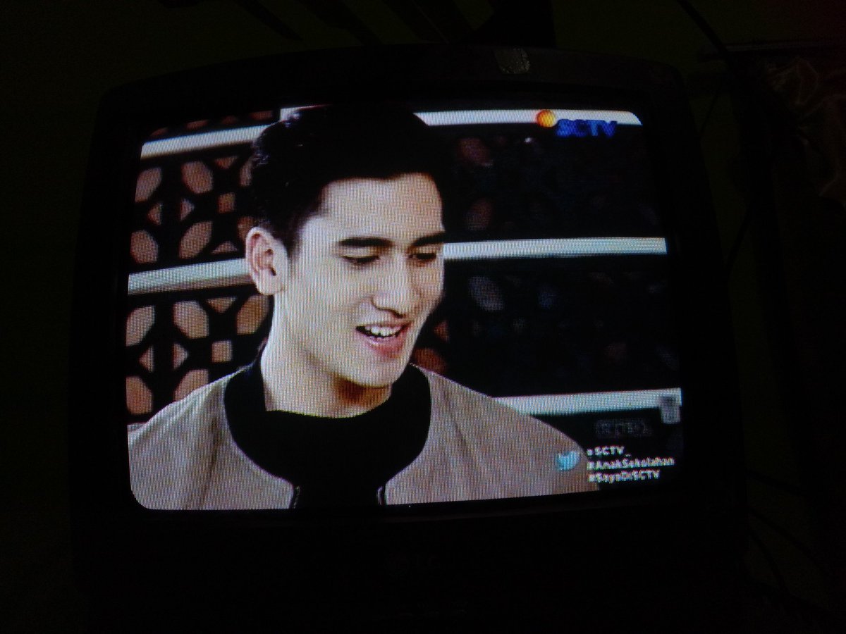 el_inaz's tweet photo. Ekspresi bintang ketika ngeliat cinta yg berubah jadi cantik,biasa aja bintang kan cinta memang cantik @BramastaVerrell  #AnakSekolahanEps16 https://t.co/tQpP28DVVR