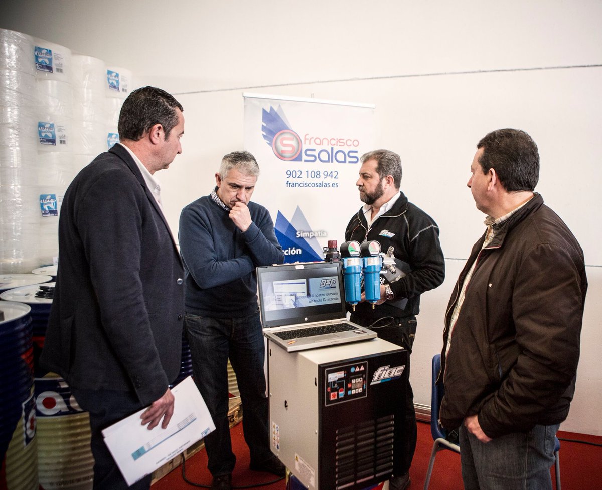 FiacAirCompress's tweet photo. Open Day #ADPARTS_ES an opportunity to meet specialists and allow retailers and customers to improve their technical skills Tks @FelixARcom https://t.co/wE15MidGpK