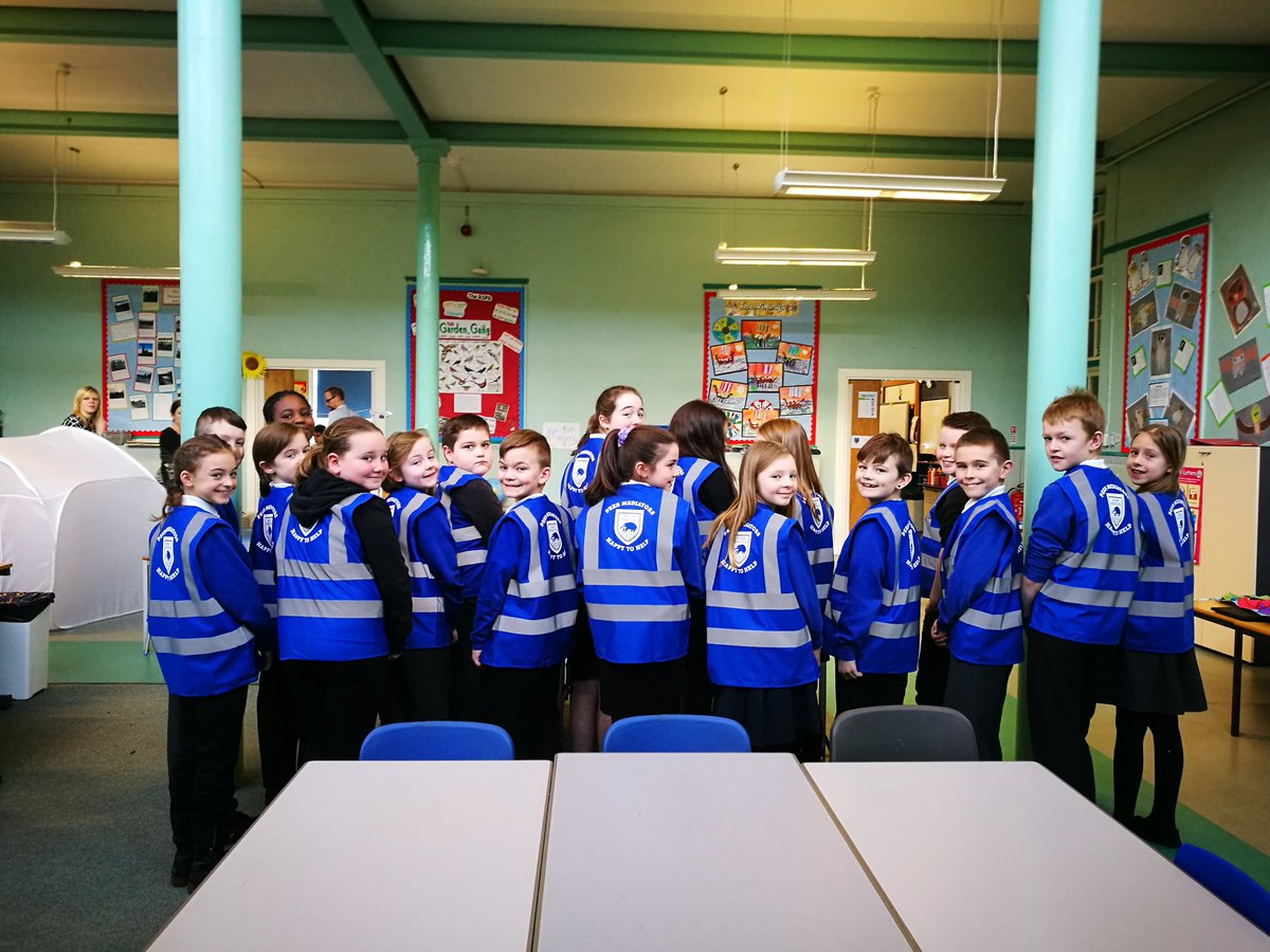 broxburn_ps's tweet photo. Our Team of Peer Mediators are delighted with their new vests-designed by them, made by @CurriesPrint They are now off to the playground! https://t.co/aXLgJQhePr