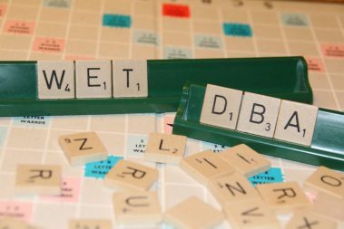 ZiPconomy's tweet photo. Politieke partijen sterk verdeeld over oplossingsrichting Wet DBA. https://t.co/PYQeIsxZVN https://t.co/XZJUZ9XJVC