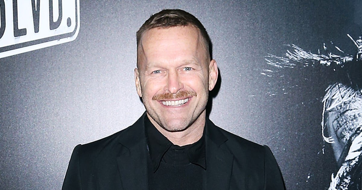 CelebritiesWRLD's tweet photo. ‘Biggest Loser’ Fitness Guru Bob Harper 'On the Mend' After Heart Attack https://t.co/Uv8IFSYIkM https://t.co/w7Zj7lDSTj