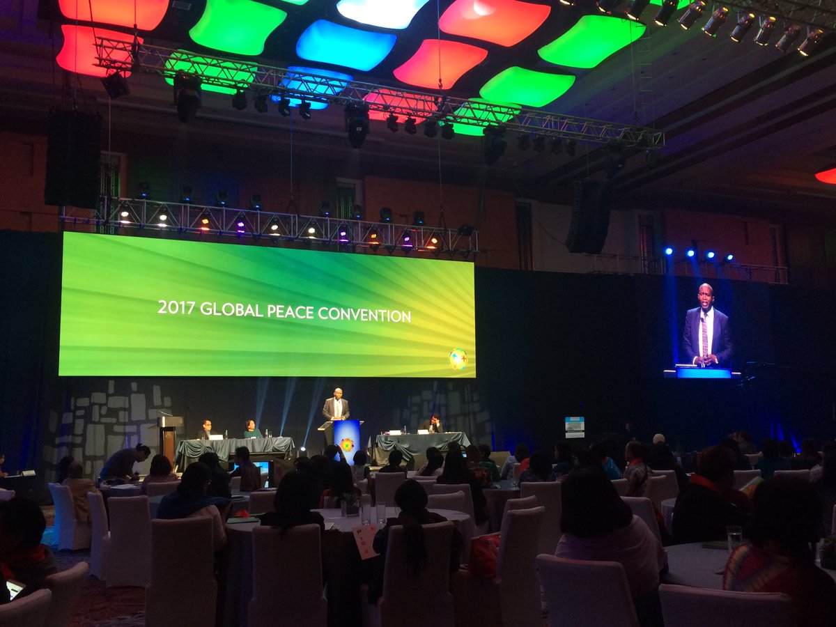 GlobalPeaceEdu's tweet photo. Speaking now: Daniel Juma @GlobalPeaceKeny #TransformEducation #GlobalPeace https://t.co/NQmQulDrKW