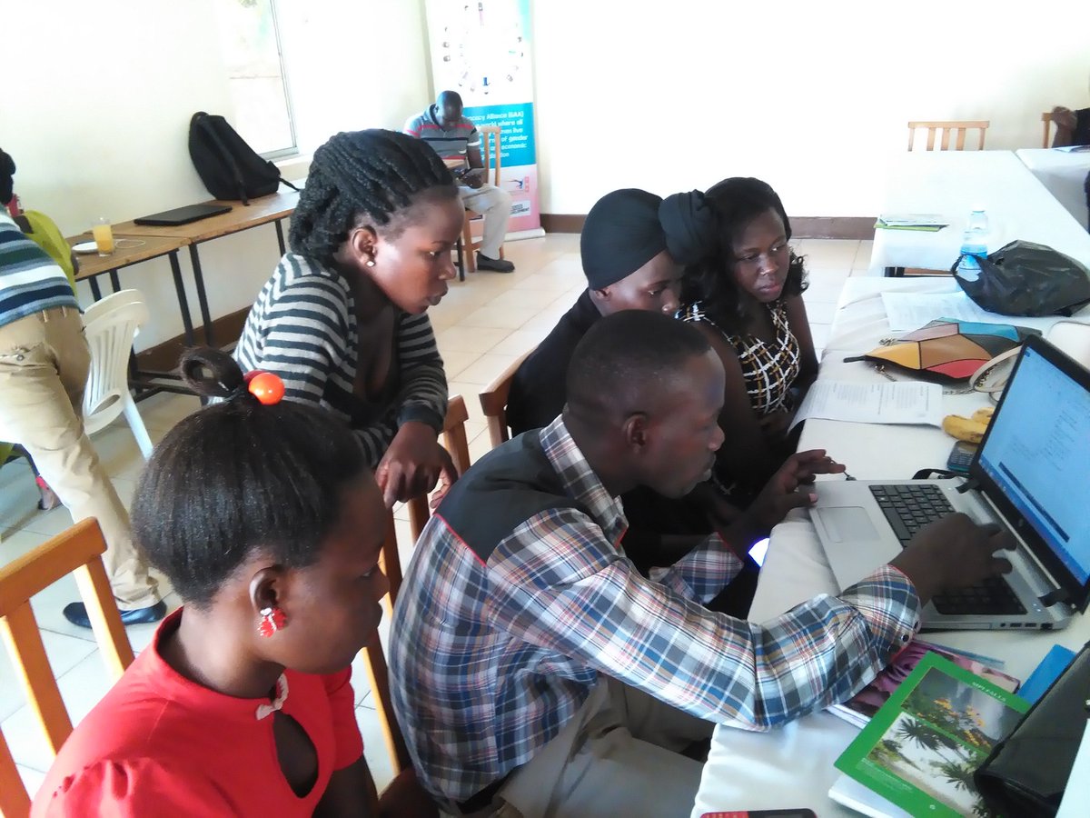 sarahhade2's tweet photo. GAA team @RestlessDev analyze data in Mbale #WeAreRestless @PlanUganda https://t.co/hy1xF0Gv8l