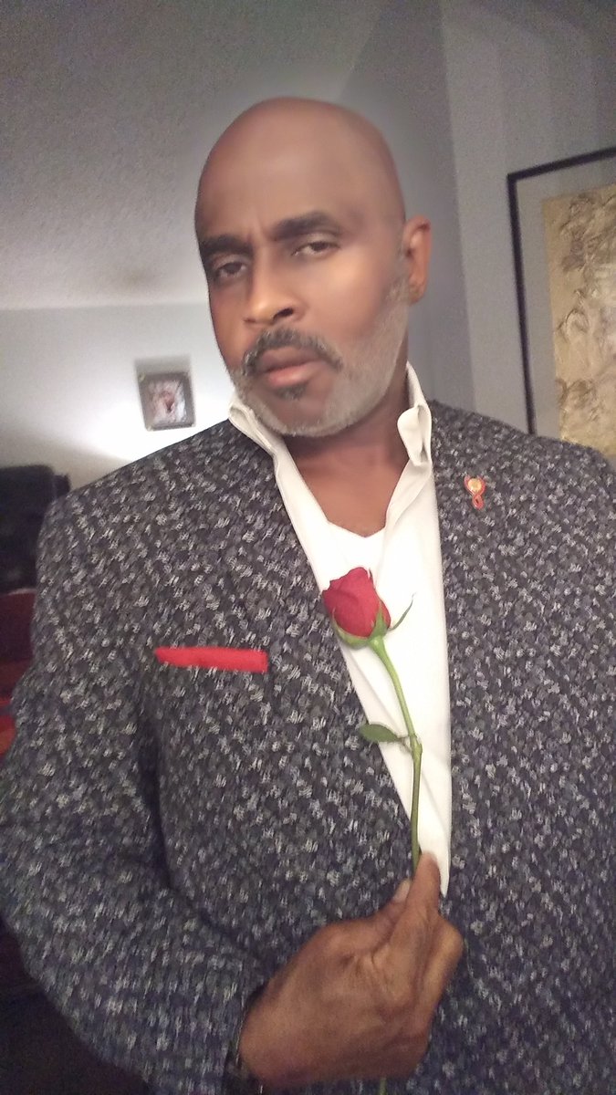 53single's tweet photo. Let there be LOVE in the air
#unclebrucescorner https://t.co/RfFKm1N2gn